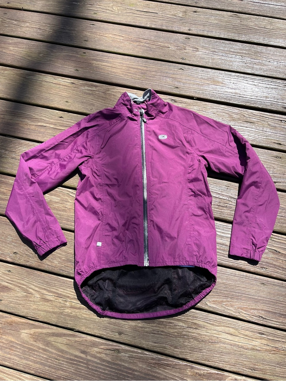Sugoi - Size Medium: Women's Waterproof, Lightweight Zap Bike Jacket - Plum